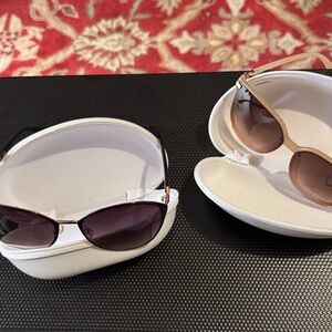Brand New!!Jessica Simpson Black and Brown Sunglasses Set